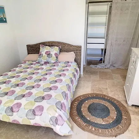 בית נופש Maison Lagord, 2 Pieces, 2 Personnes - Fr-1-710-10 *